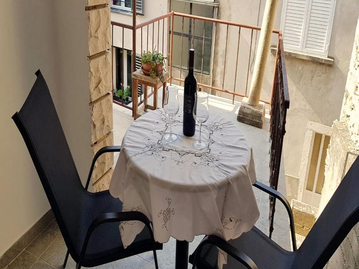 Studio Jokovic Vela Luka Bagian luar foto